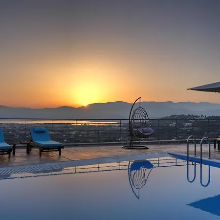 Вилла On The Clouds Apolpaina