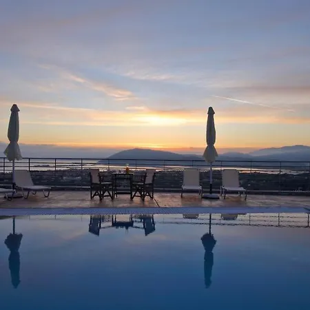 Вилла On The Clouds Apolpaina