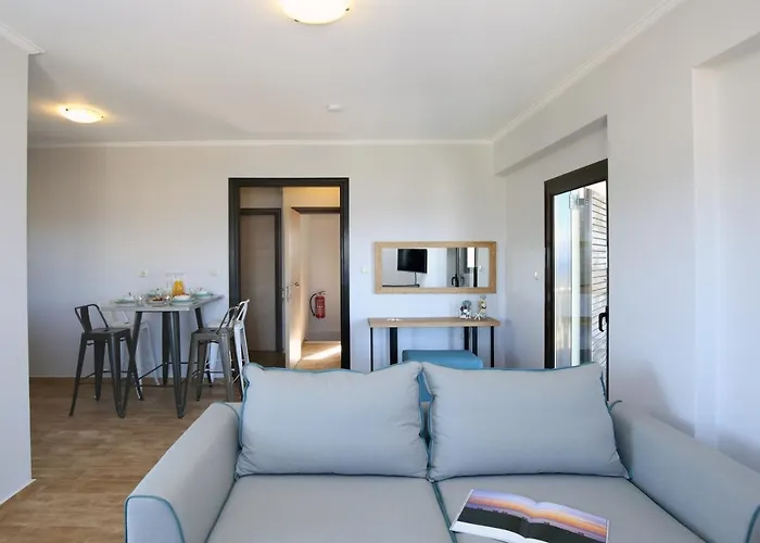 On The Clouds * Apolpaina